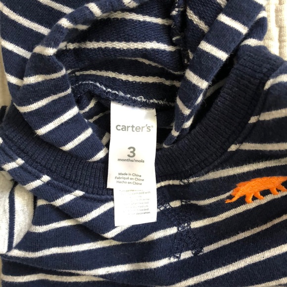 Carter’s One Piece w Hoodie - Picture 5 of 6